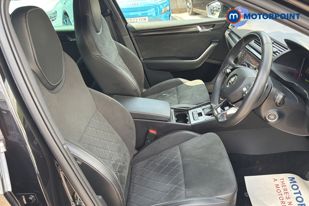 Skoda Superb Sport Line Plus Automatic Petrol Plug-In Hybrid Hatchback - Stock Number (1645909) - 22nd supplementary image