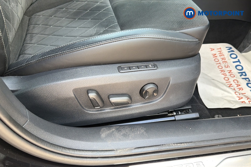 Skoda Superb Sport Line Plus Automatic Petrol Plug-In Hybrid Hatchback - Stock Number (1645909) - 23rd supplementary image