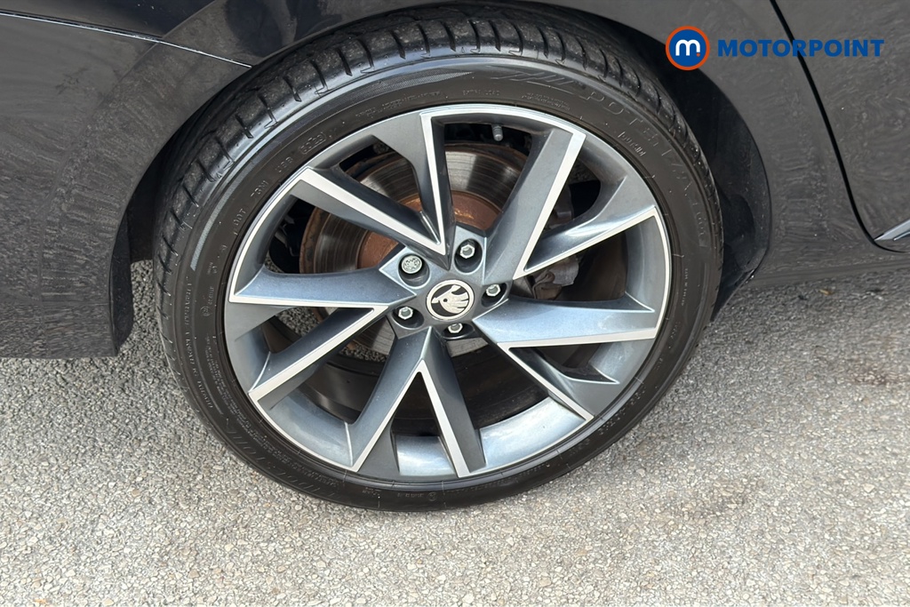 Skoda Superb Sport Line Plus Automatic Petrol Plug-In Hybrid Hatchback - Stock Number (1645909) - 46th supplementary image