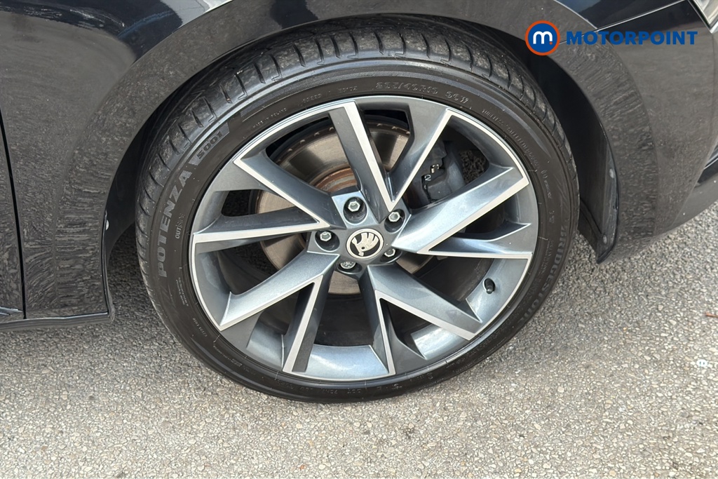 Skoda Superb Sport Line Plus Automatic Petrol Plug-In Hybrid Hatchback - Stock Number (1645909) - 47th supplementary image