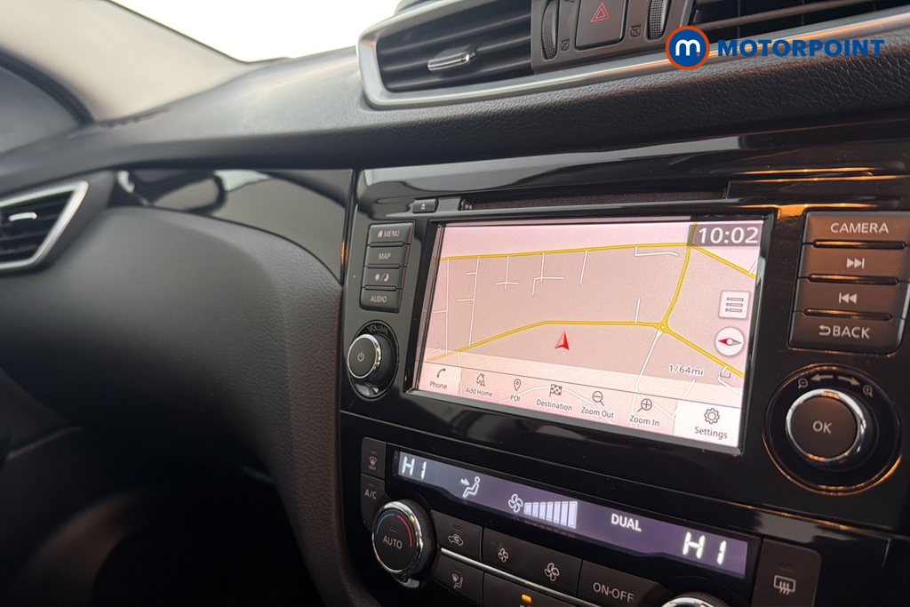 Nissan Qashqai Acenta Premium Manual Petrol SUV - Stock Number (1648438) - 9th supplementary image