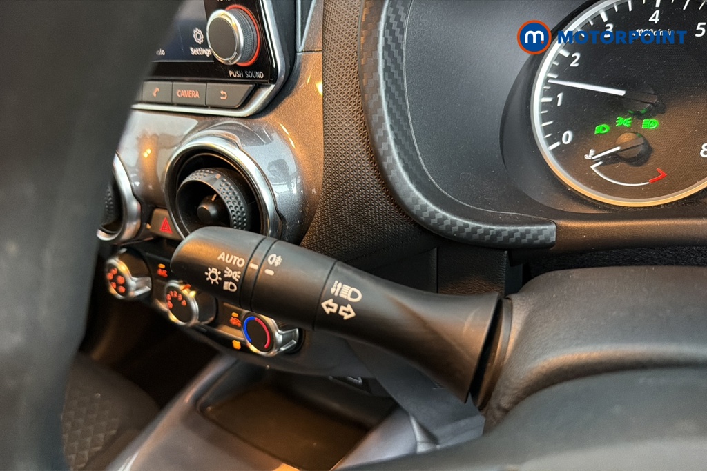 Nissan Juke Acenta Manual Petrol SUV - Stock Number (1648439) - 5th supplementary image