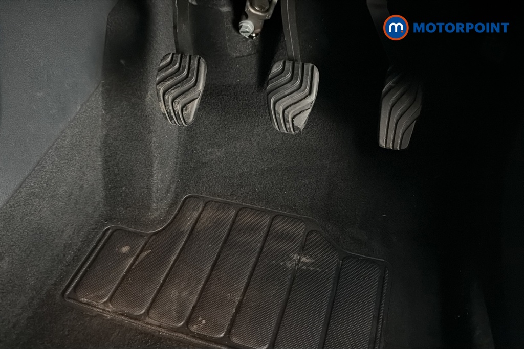 Nissan Juke Acenta Manual Petrol SUV - Stock Number (1648439) - 24th supplementary image