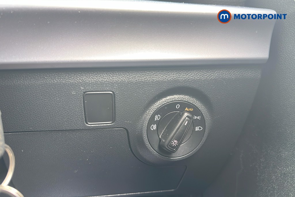 Seat Arona FR Manual Petrol SUV - Stock Number (1651247) - 18th supplementary image