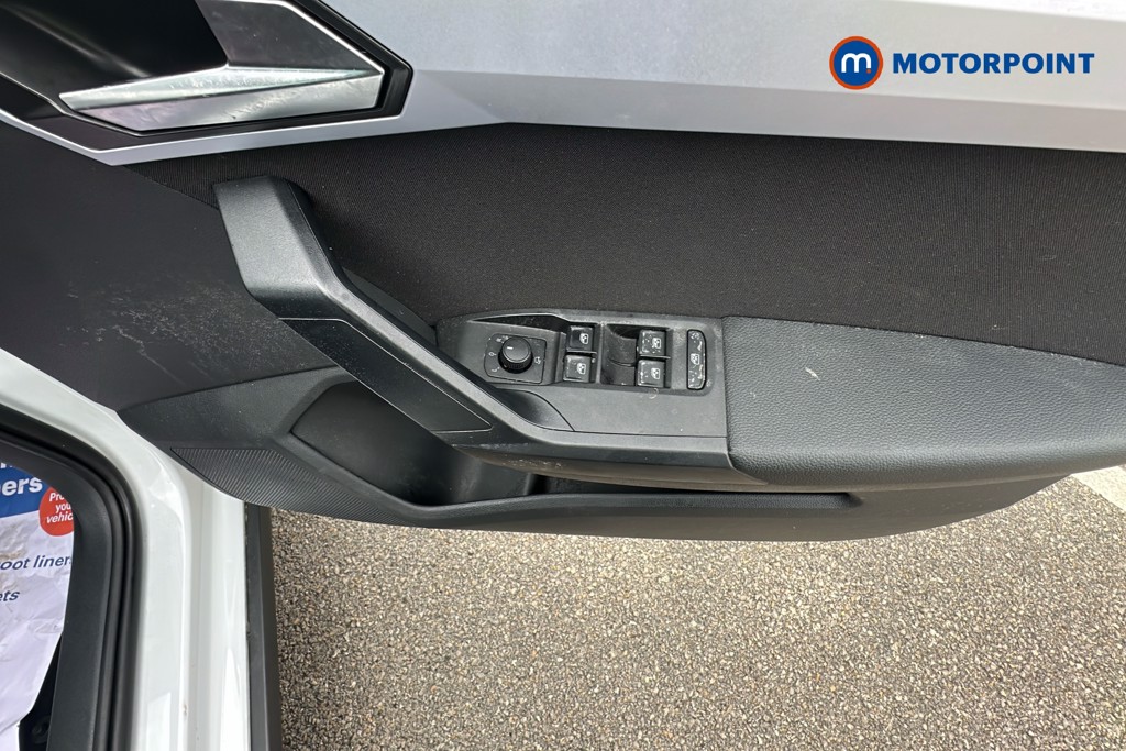 Seat Arona FR Manual Petrol SUV - Stock Number (1651247) - 20th supplementary image