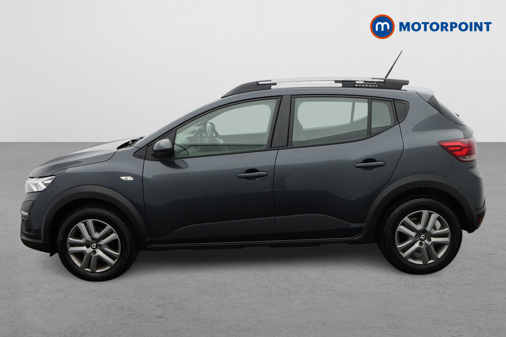 Dacia Sandero Stepway Comfort Automatic Petrol Hatchback - Stock Number (1651716) - Passenger side