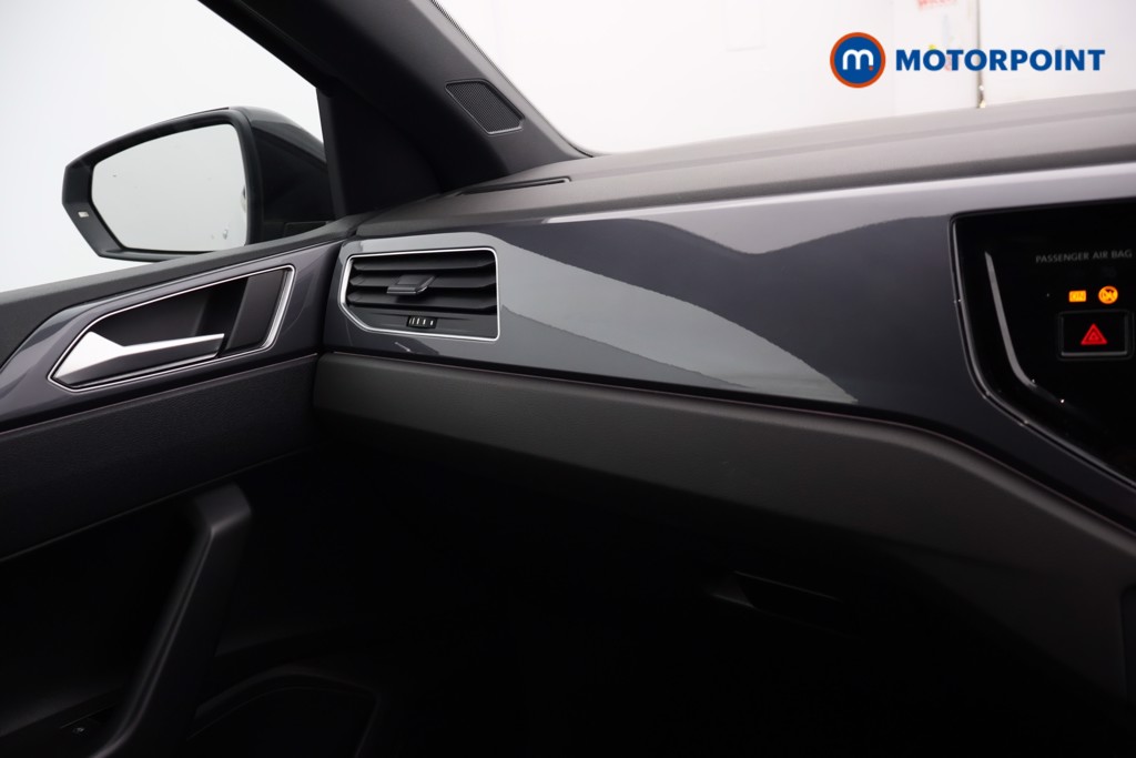 Volkswagen Polo R-Line Manual Petrol Hatchback - Stock Number (1651826) - 7th supplementary image