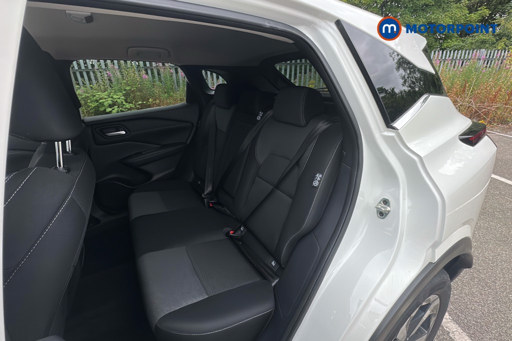 Nissan Qashqai N-Connecta Automatic Petrol SUV - Stock Number (1652039) - 28th supplementary image