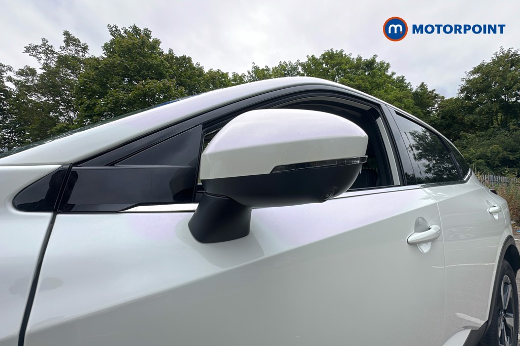 Nissan Qashqai N-Connecta Automatic Petrol SUV - Stock Number (1652039) - 43rd supplementary image