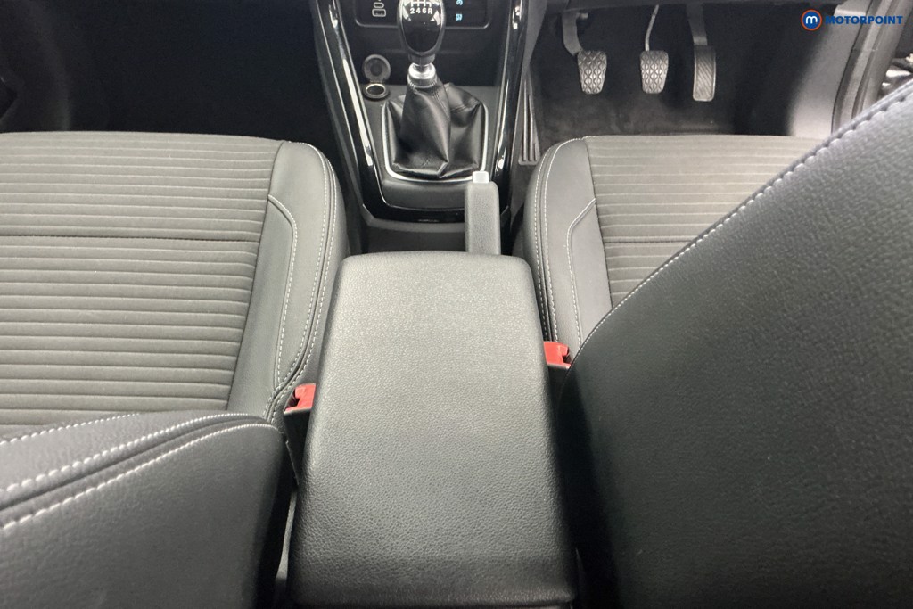 Ford Ecosport Titanium Manual Petrol SUV - Stock Number (1652190) - 11th supplementary image