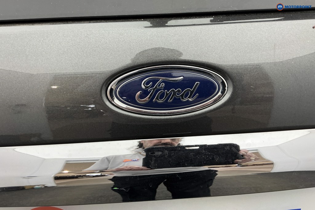 Ford Ecosport Titanium Manual Petrol SUV - Stock Number (1652190) - 32nd supplementary image