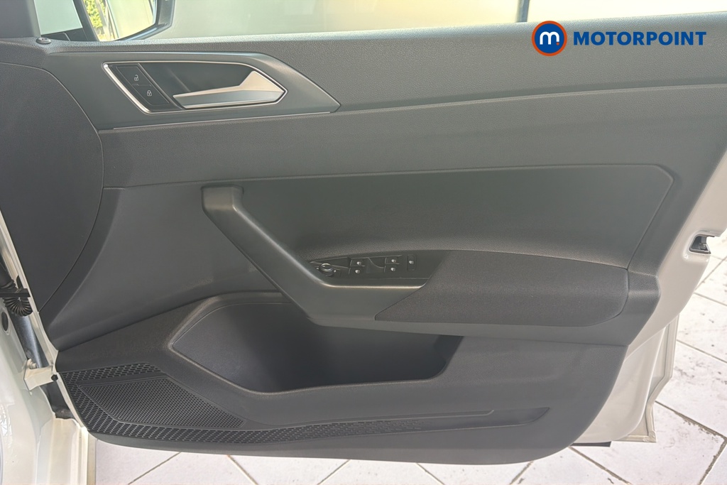 Volkswagen Polo R-Line Manual Petrol Hatchback - Stock Number (1652328) - 18th supplementary image
