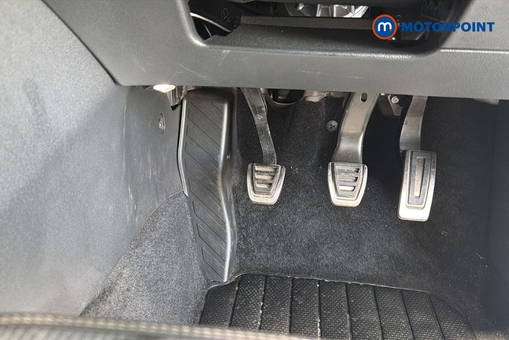 Volkswagen Polo R-Line Manual Petrol Hatchback - Stock Number (1652328) - 24th supplementary image