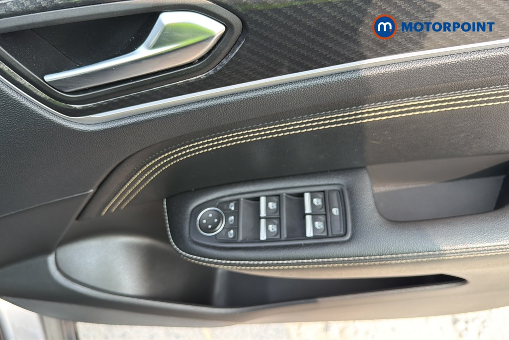 Renault Arkana Engineered Automatic Petrol-Electric Hybrid SUV - Stock Number (1652455) - 19th supplementary image