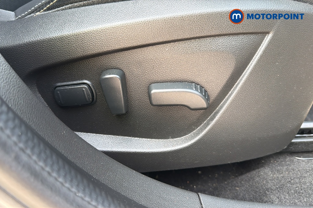 Renault Arkana Engineered Automatic Petrol-Electric Hybrid SUV - Stock Number (1652455) - 23rd supplementary image