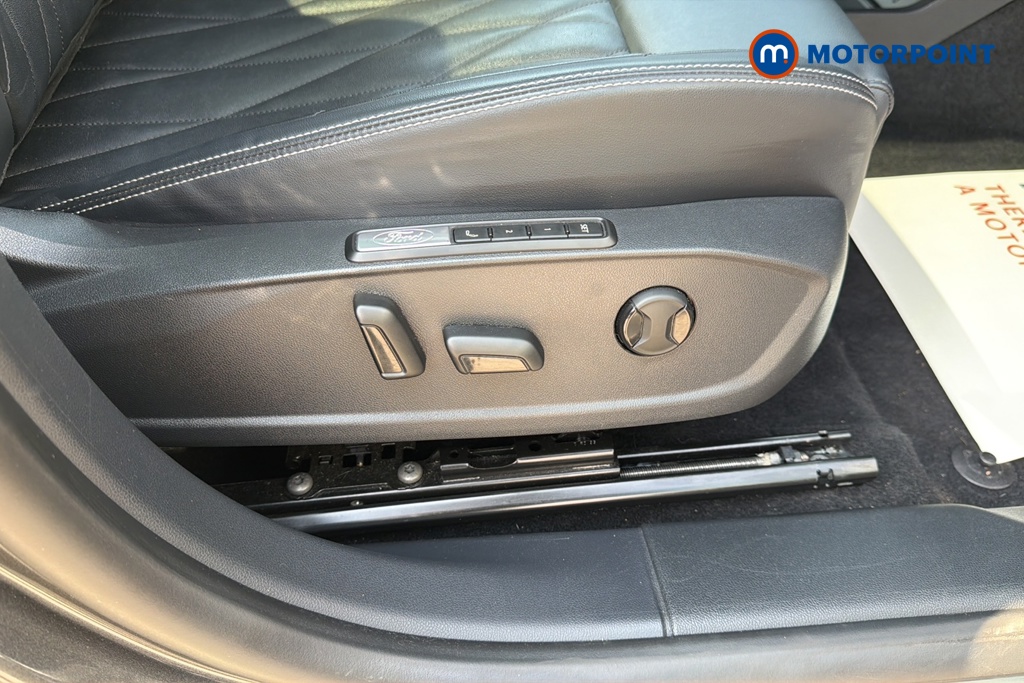 Ford Explorer Premium Automatic Electric SUV - Stock Number (1652774) - 23rd supplementary image