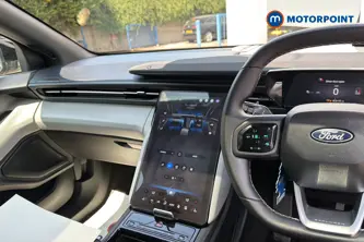Ford Explorer Premium Automatic Electric SUV - Stock Number (1652774) - 1st supplementary image