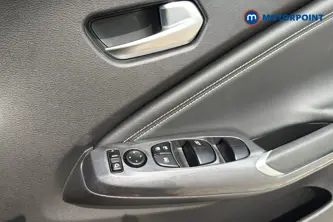 Nissan Juke N-Connecta Automatic Petrol SUV - Stock Number (1653140) - 10th supplementary image