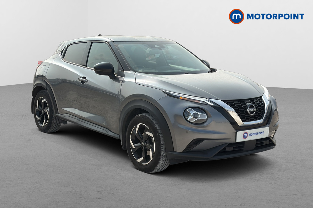 Nissan Juke N-Connecta Automatic Petrol SUV - Stock Number (1653140) - Drivers side front corner