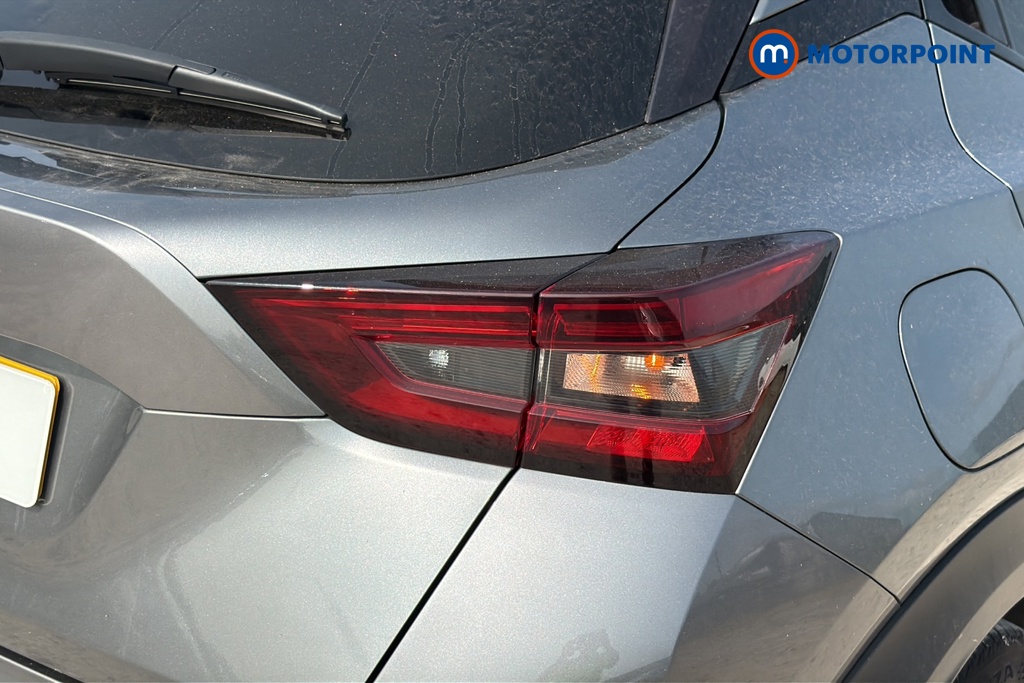 Nissan Juke N-Connecta Automatic Petrol SUV - Stock Number (1653140) - 36th supplementary image