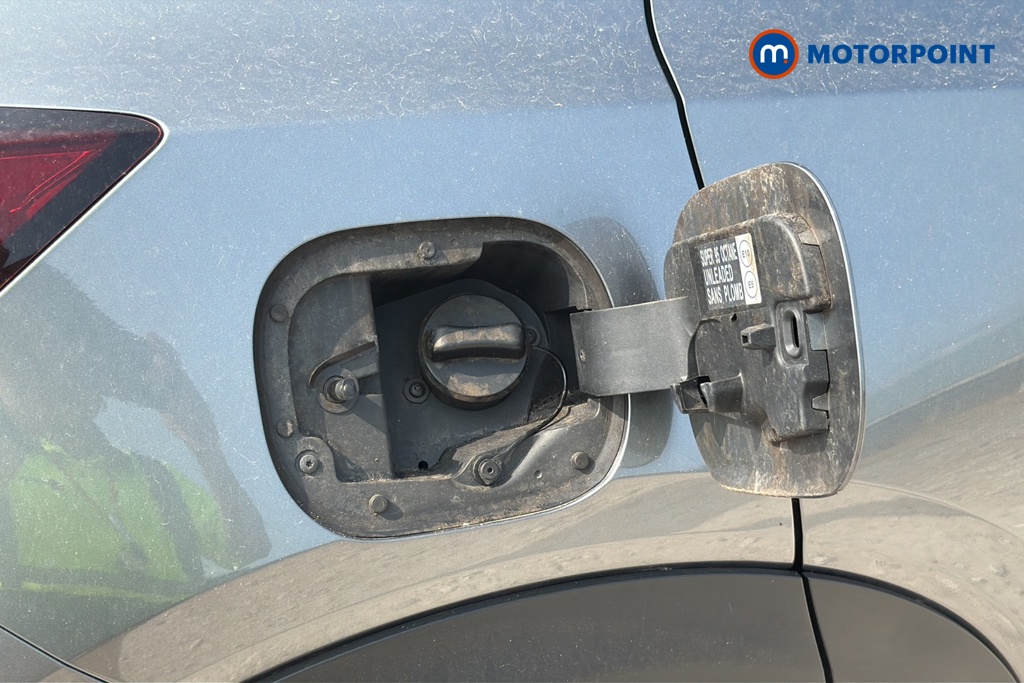 Nissan Juke N-Connecta Automatic Petrol SUV - Stock Number (1653140) - 41st supplementary image