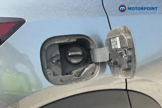 Nissan Juke N-Connecta Automatic Petrol SUV - Stock Number (1653140) - 41st supplementary image