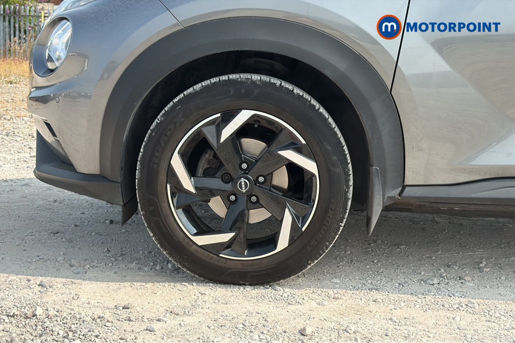 Nissan Juke N-Connecta Automatic Petrol SUV - Stock Number (1653140) - 44th supplementary image