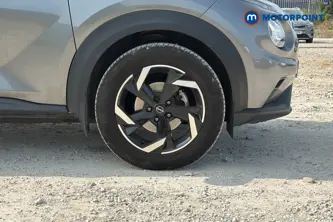 Nissan Juke N-Connecta Automatic Petrol SUV - Stock Number (1653140) - 47th supplementary image