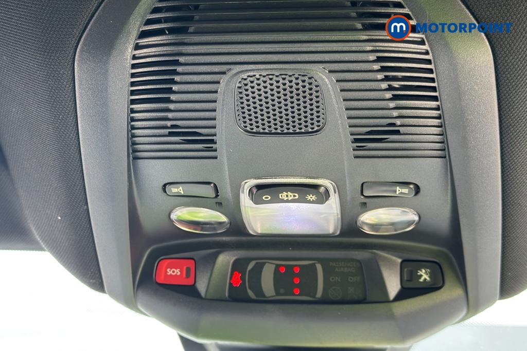 Peugeot 3008 GT Automatic Petrol SUV - Stock Number (1653397) - 993rd supplementary image