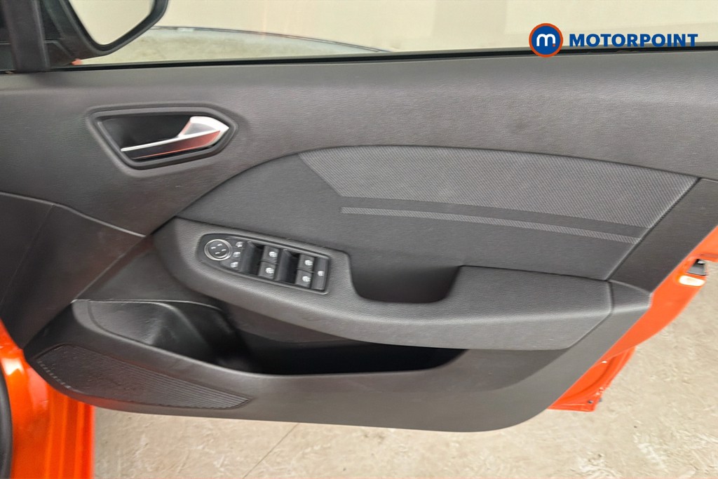 Renault Clio Esprit Alpine Automatic Petrol-Electric Hybrid Hatchback - Stock Number (1653788) - 19th supplementary image