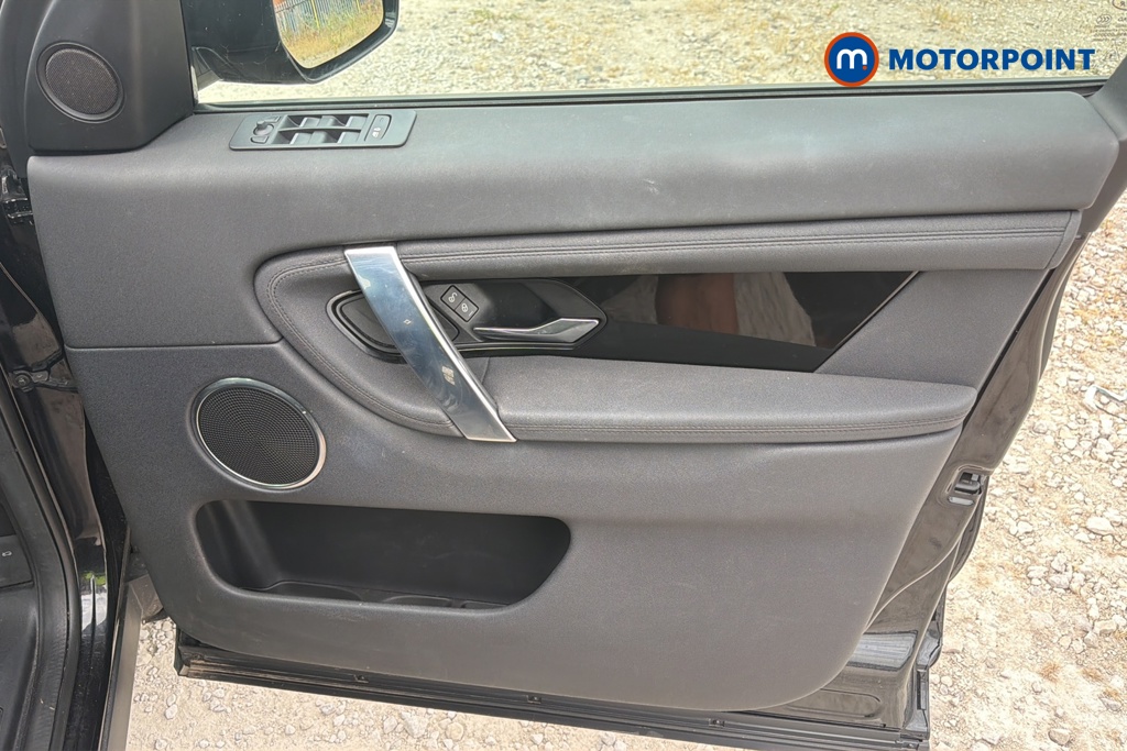 Land Rover Discovery Sport 2.0 D150 5Dr 2Wd Manual Diesel SUV - Stock Number (1654669) - 18th supplementary image