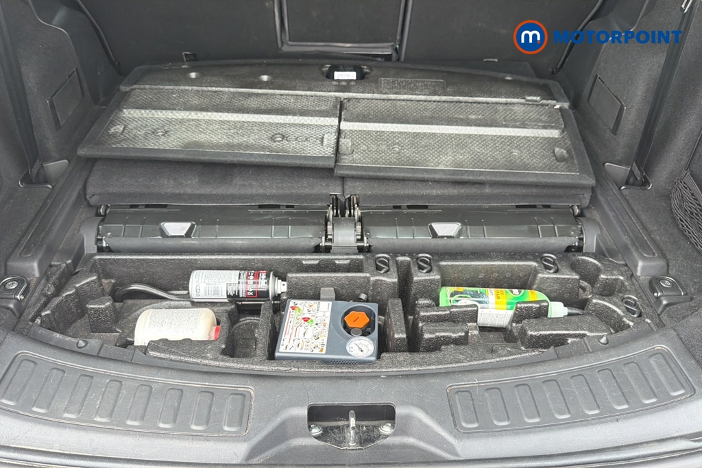 Land Rover Discovery Sport 2.0 D150 5Dr 2Wd Manual Diesel SUV - Stock Number (1654669) - 33rd supplementary image