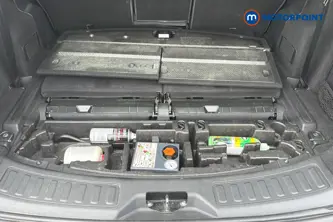Land Rover Discovery Sport 2.0 D150 5Dr 2Wd Manual Diesel SUV - Stock Number (1654669) - 33rd supplementary image
