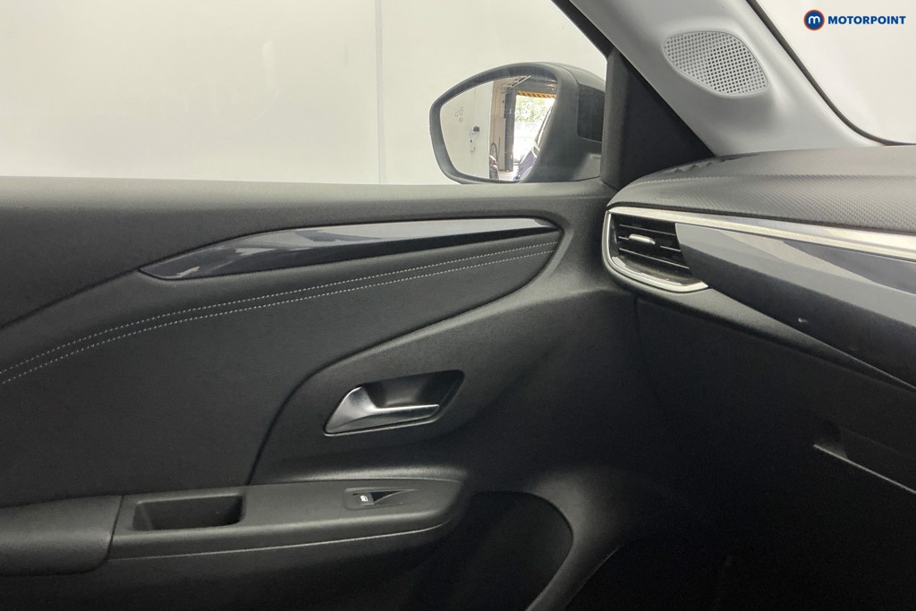 Vauxhall Corsa Elite Nav Automatic Petrol Hatchback - Stock Number (1654851) - 19th supplementary image