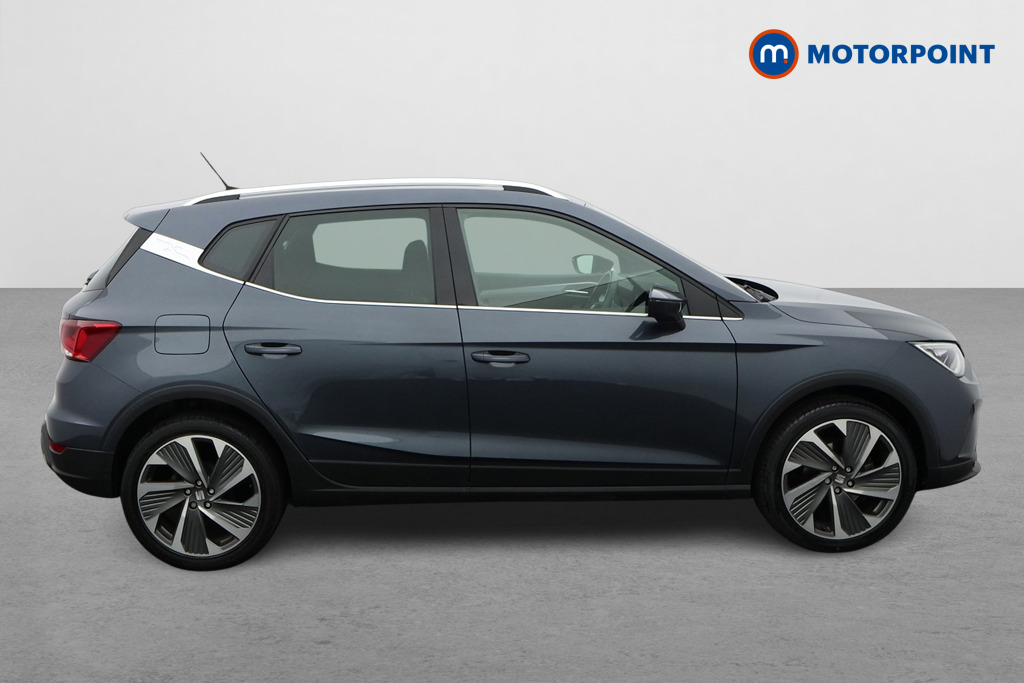 Seat Arona Fr Sport Manual Petrol SUV - Stock Number (1656037) - Drivers side