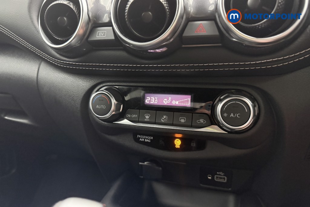 Nissan Juke N-Connecta Automatic Petrol-Electric Hybrid SUV - Stock Number (1656687) - 13th supplementary image