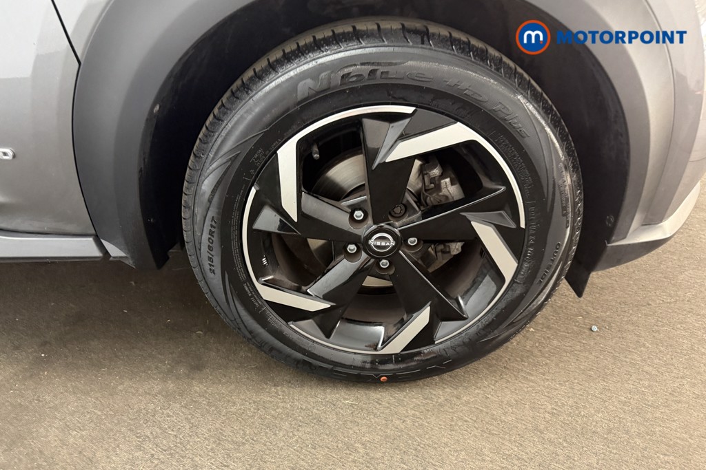Nissan Juke N-Connecta Automatic Petrol-Electric Hybrid SUV - Stock Number (1656687) - 23rd supplementary image