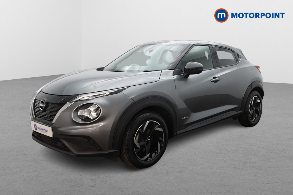 Nissan Juke N-Connecta Automatic Petrol-Electric Hybrid SUV - Stock Number (1656687) - Passenger side front corner