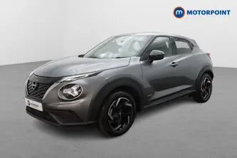 Nissan Juke N-Connecta Automatic Petrol-Electric Hybrid SUV - Stock Number (1656687) - Passenger side front corner