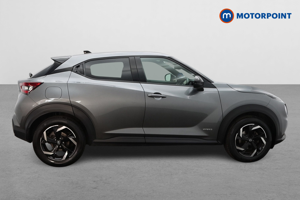 Nissan Juke N-Connecta Automatic Petrol-Electric Hybrid SUV - Stock Number (1656687) - Drivers side
