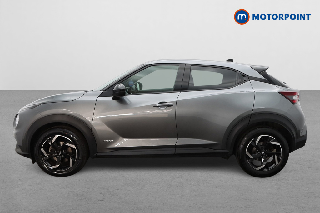 Nissan Juke N-Connecta Automatic Petrol-Electric Hybrid SUV - Stock Number (1656687) - Passenger side