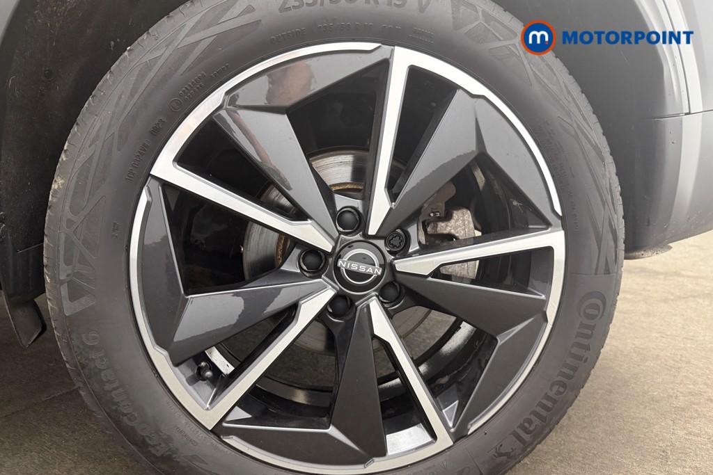 Nissan Qashqai Tekna Automatic Petrol-Electric Hybrid SUV - Stock Number (1656709) - 13th supplementary image