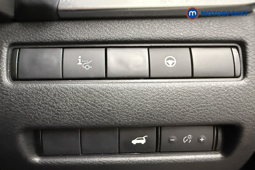 Nissan Qashqai Tekna Automatic Petrol-Electric Hybrid SUV - Stock Number (1656709) - 17th supplementary image