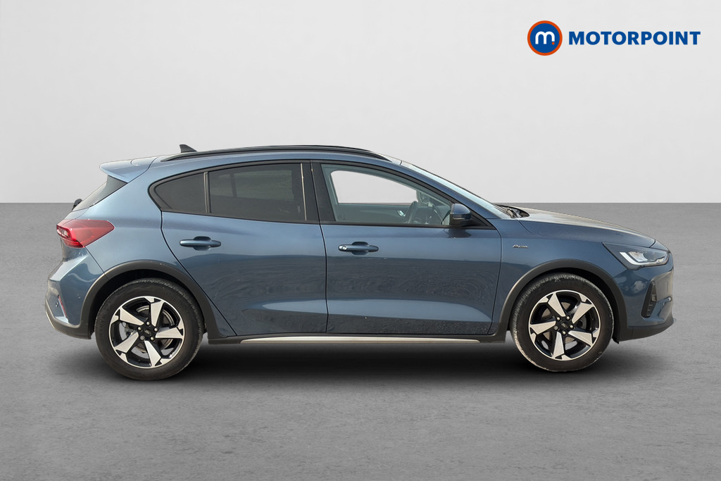 Ford Focus Active Manual Petrol Hatchback - Stock Number (1657475) - Passenger side