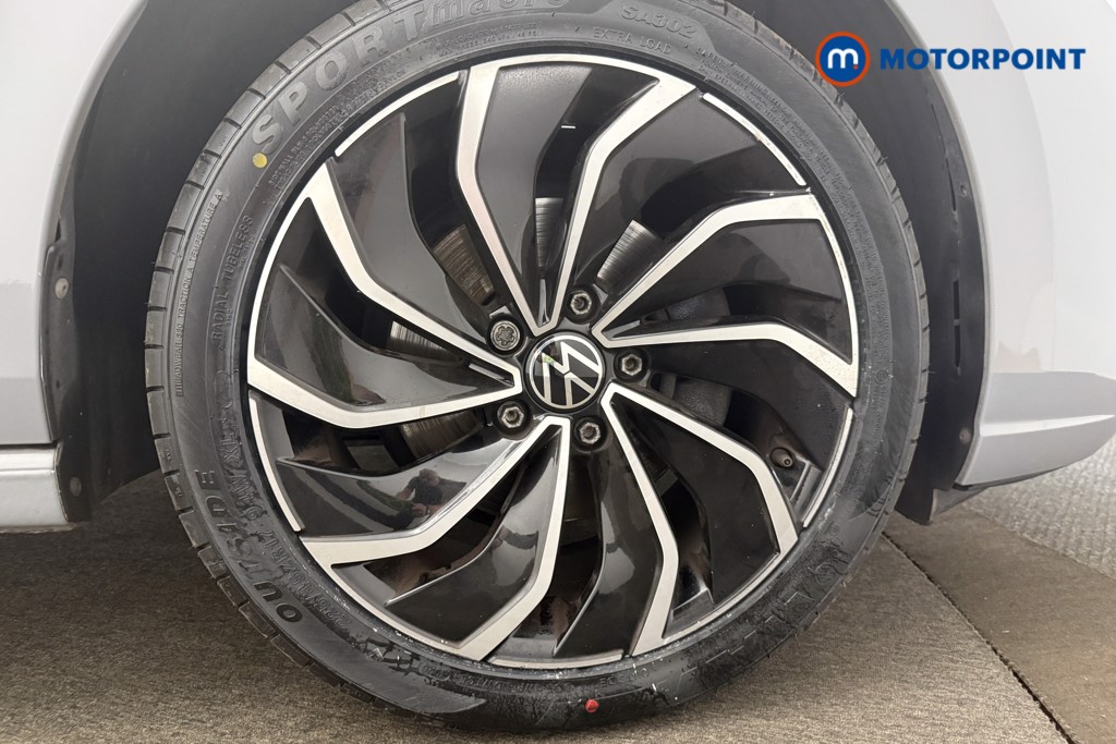 Volkswagen Golf Style Edition Manual Petrol Hatchback - Stock Number (1657509) - 11th supplementary image