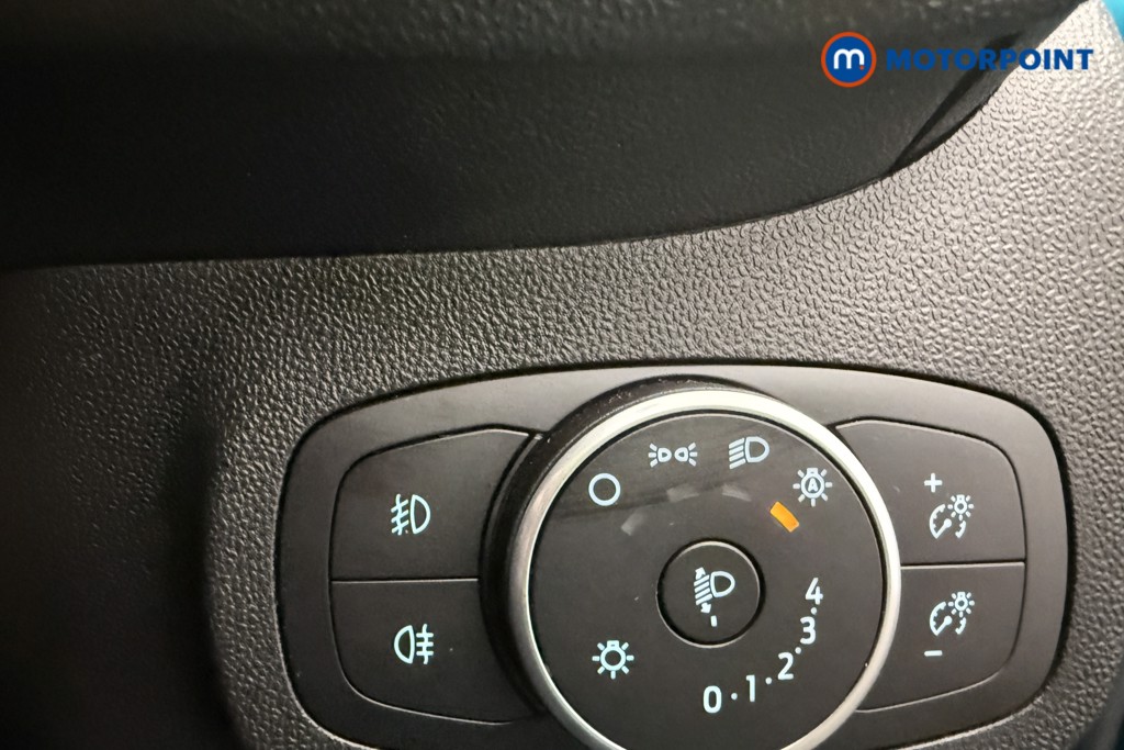 Ford Fiesta Titanium Manual Petrol Hatchback - Stock Number (1657609) - 16th supplementary image