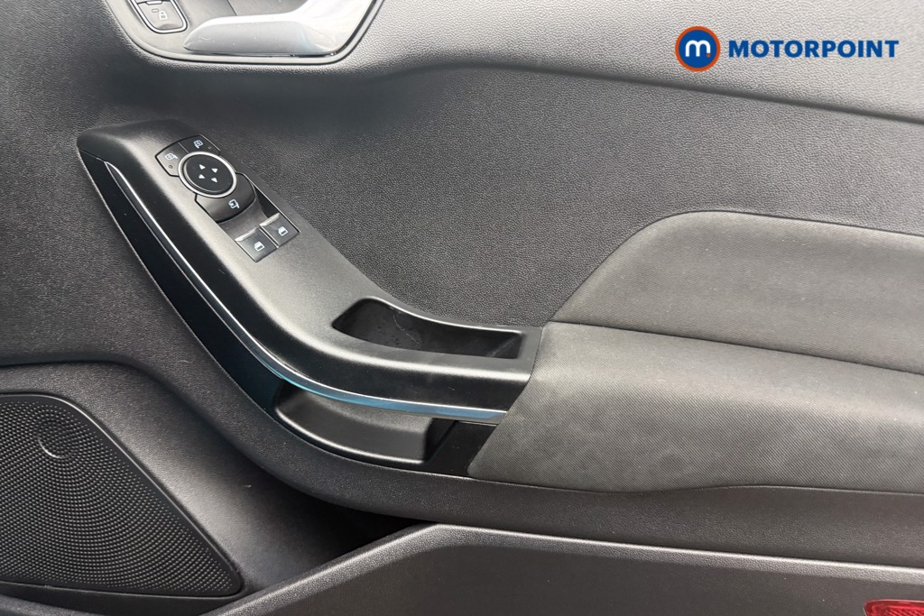 Ford Fiesta Titanium Manual Petrol Hatchback - Stock Number (1657609) - 17th supplementary image