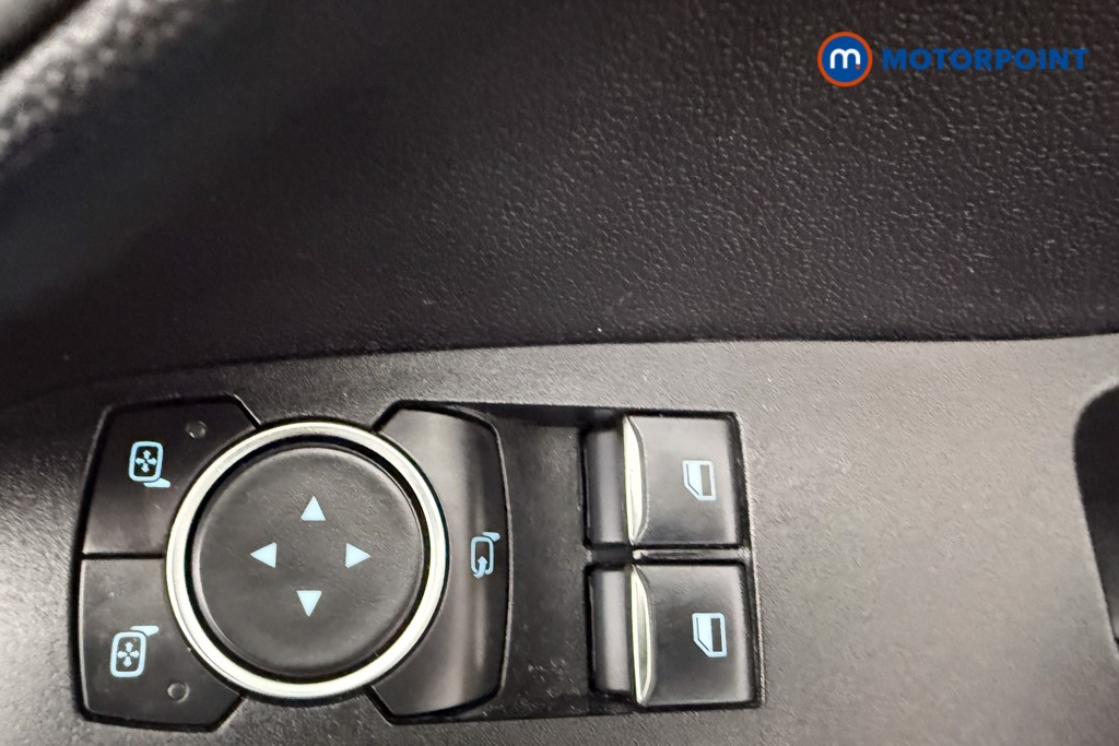 Ford Fiesta Titanium Manual Petrol Hatchback - Stock Number (1657609) - 18th supplementary image