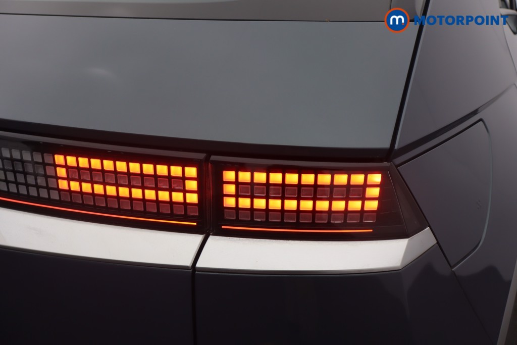 Hyundai Ioniq 5 Premium Automatic Electric SUV - Stock Number (1657747) - 14th supplementary image