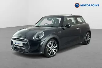 Mini Hatchback One Classic Manual Petrol Hatchback - Stock Number (1657782) - Passenger side front corner